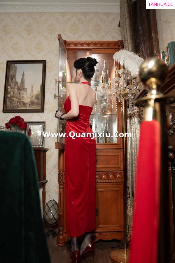 周于希dummy  [XiuRen]高清写真图 2024.02.08 No.8097 周于希Sally 黑丝美臀第54张图片
